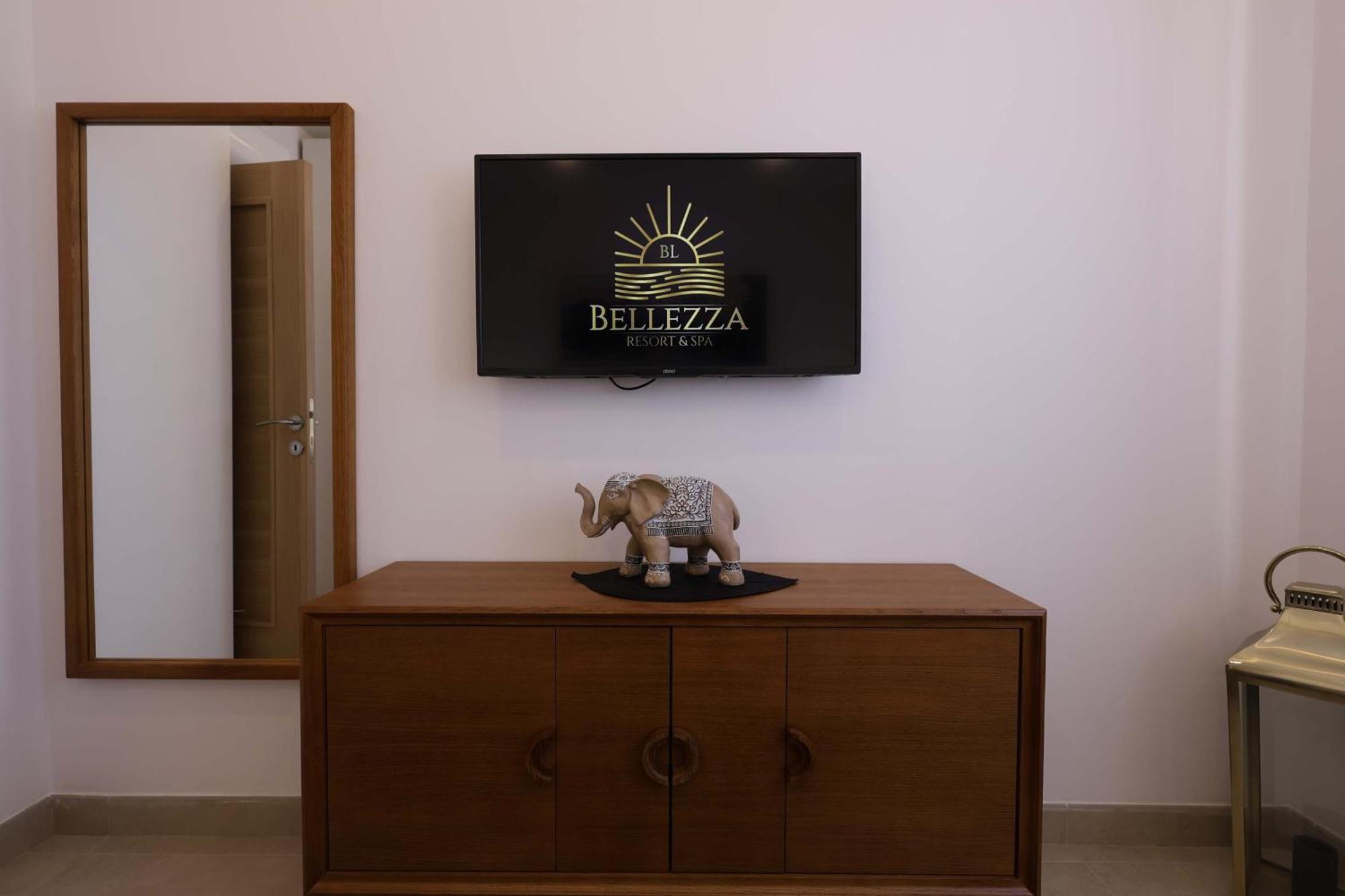Bellezza Resort & Spa Котор Стая снимка