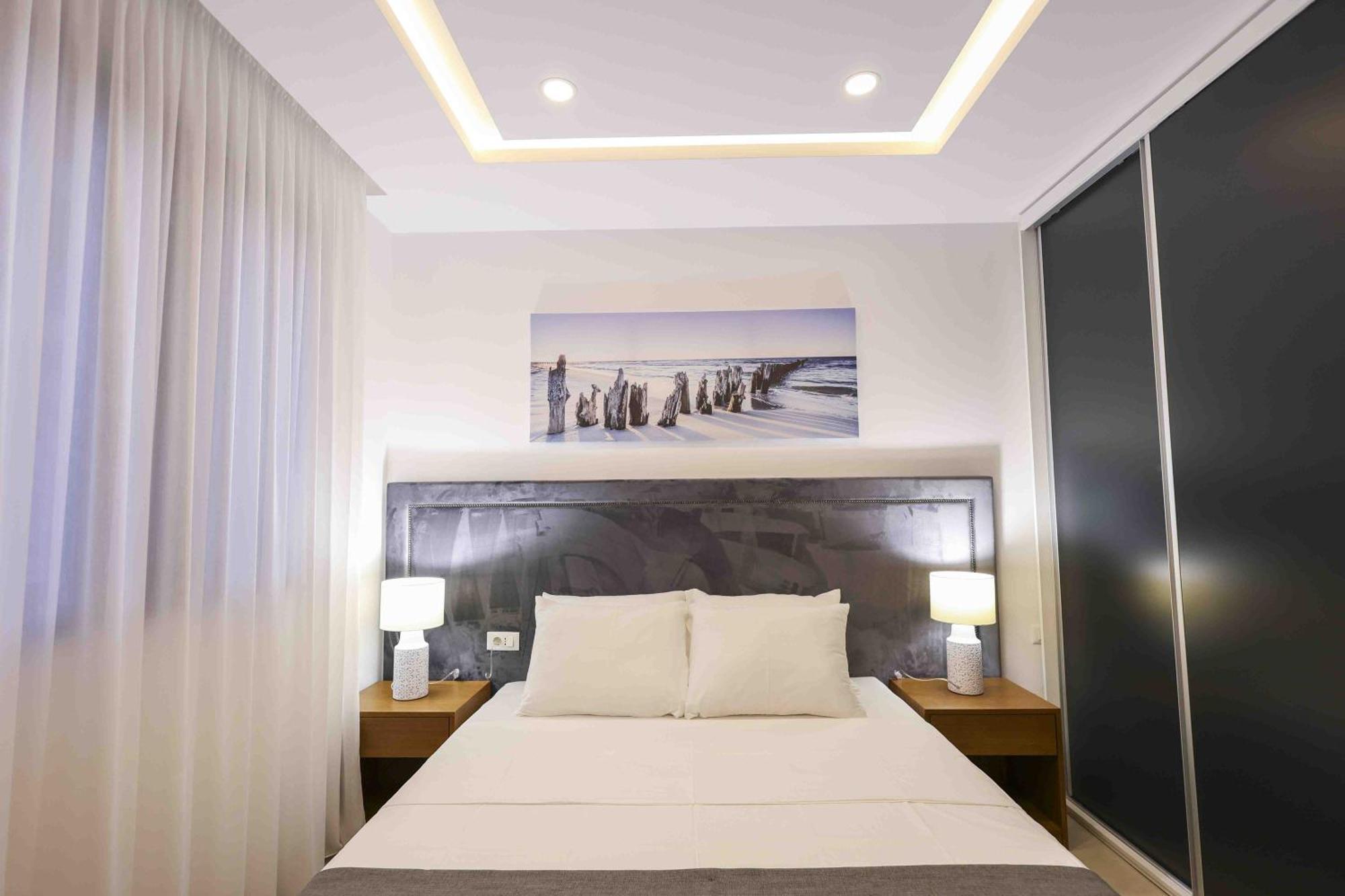 Bellezza Resort & Spa Котор Стая снимка