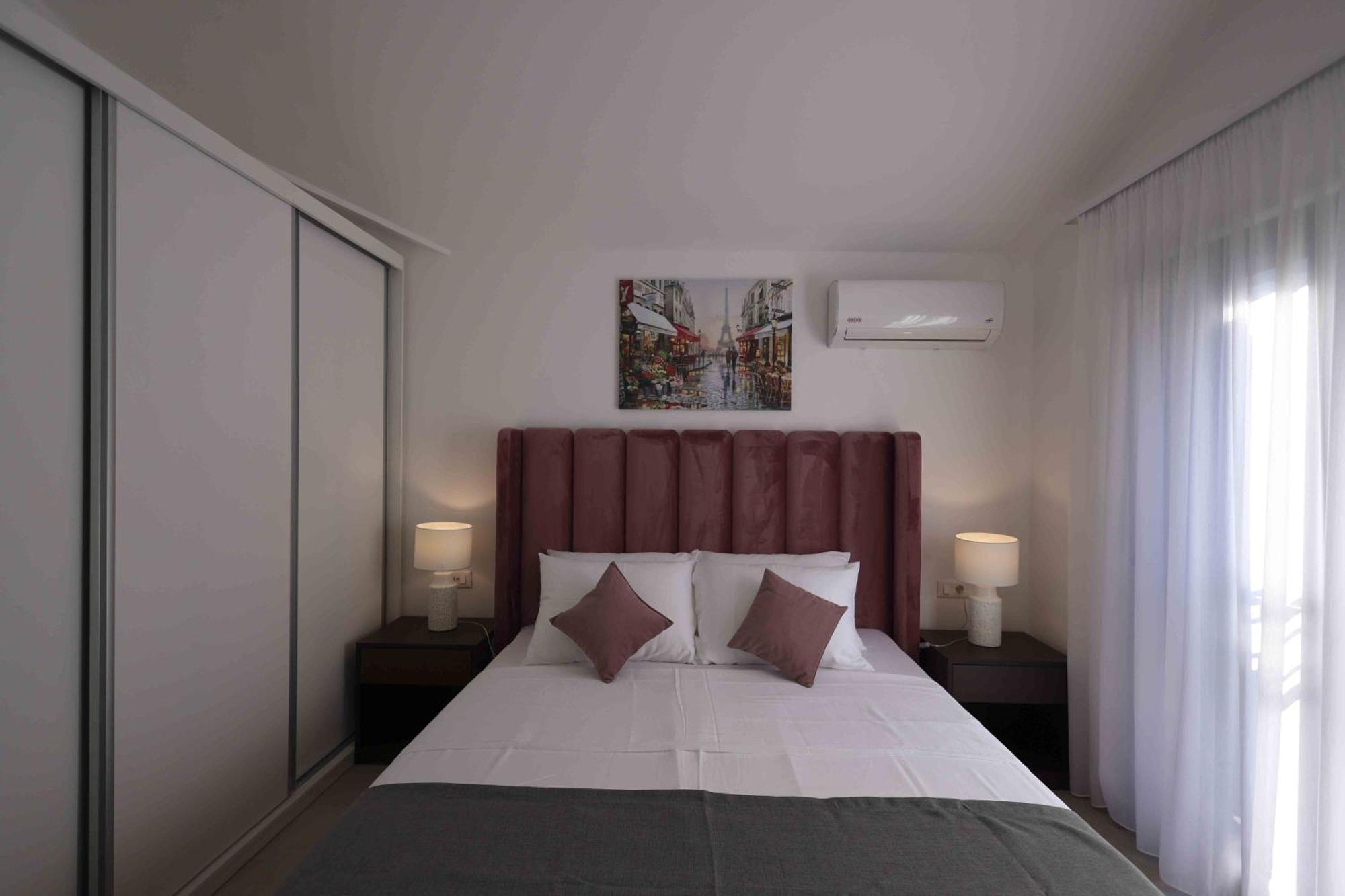 Bellezza Resort & Spa Котор Стая снимка
