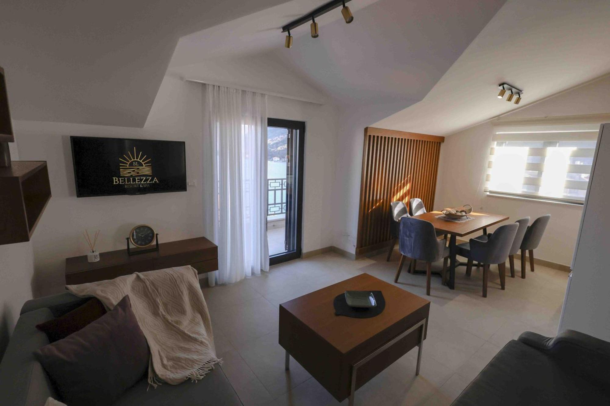 Bellezza Resort & Spa Котор Стая снимка