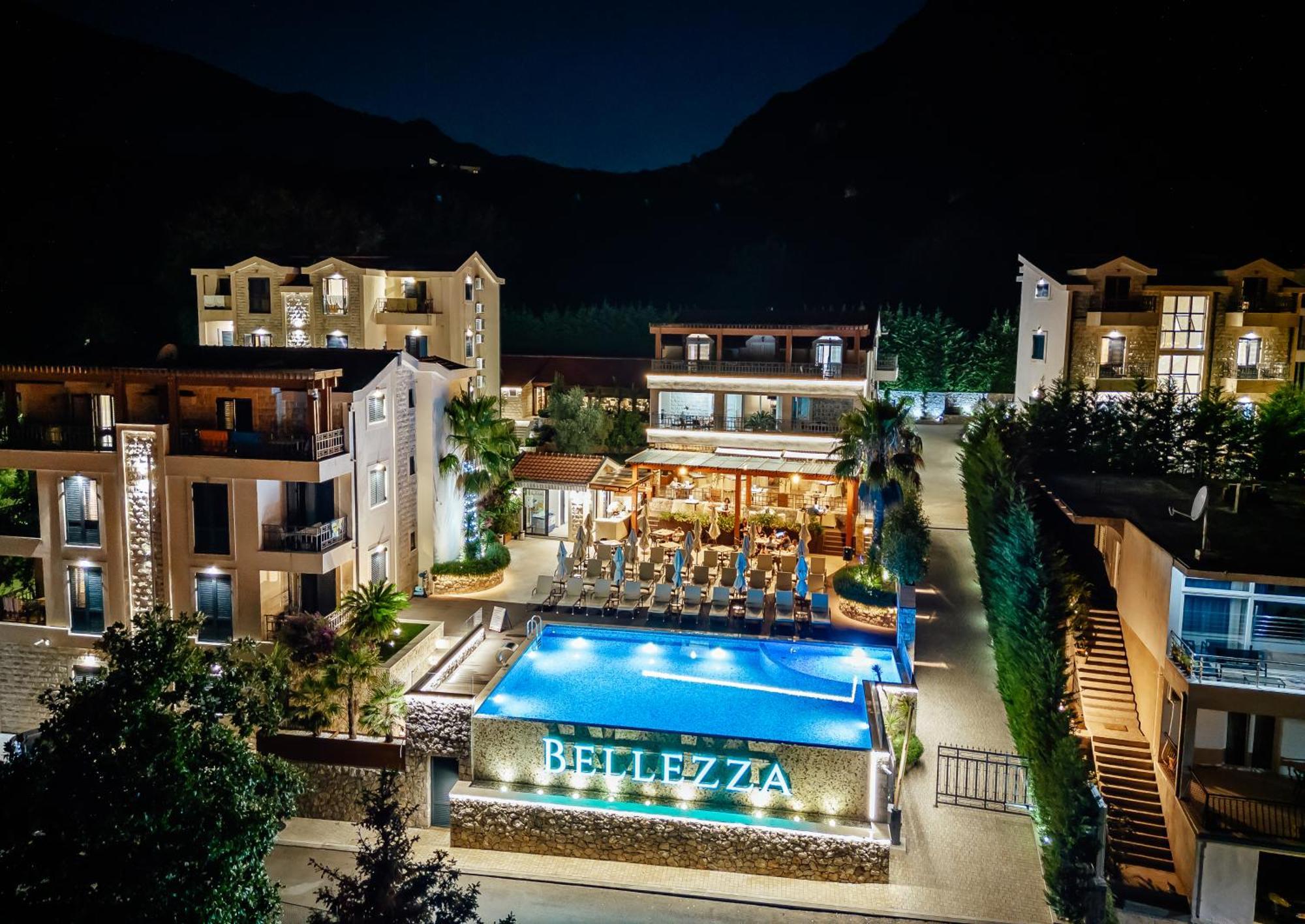 Bellezza Resort & Spa Котор Екстериор снимка
