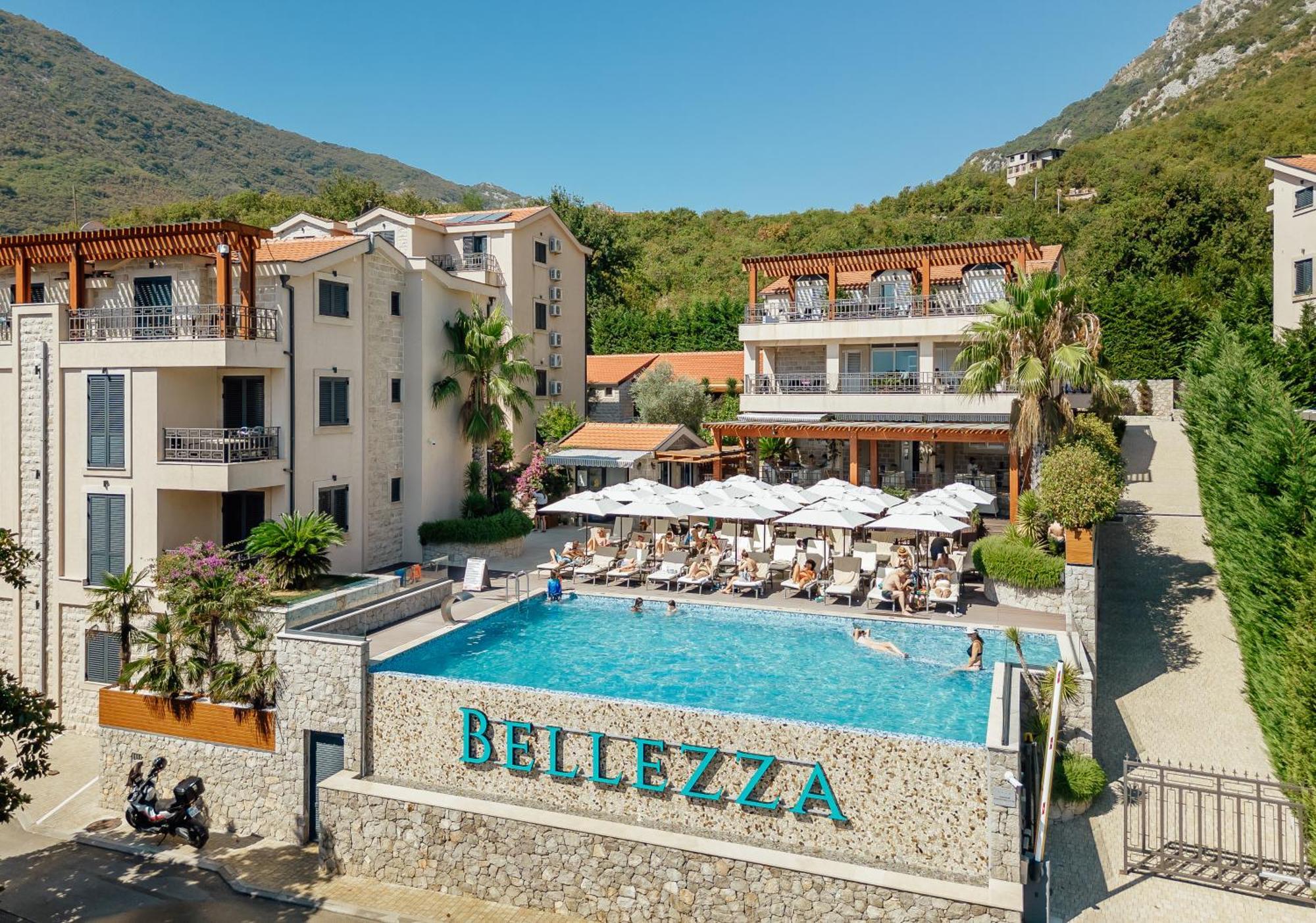 Bellezza Resort & Spa Котор Екстериор снимка